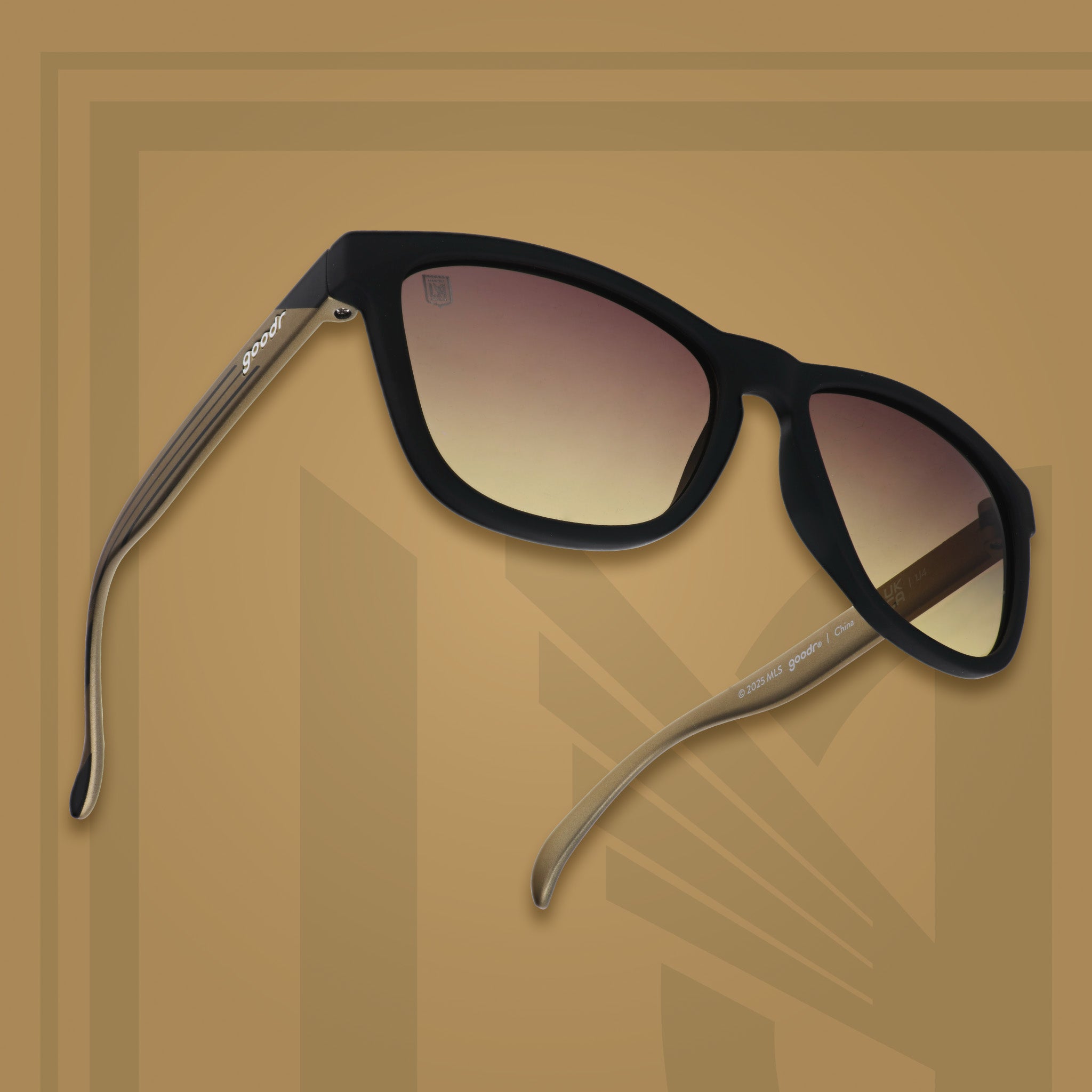 Black & Gold - Image 5